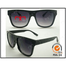 À la mode et à la vente supérieure pour les lunettes de soleil en plastique pour hommes (WSP504159)